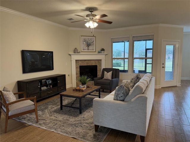 415 Spindrift Circle, Richmond, TX 77469