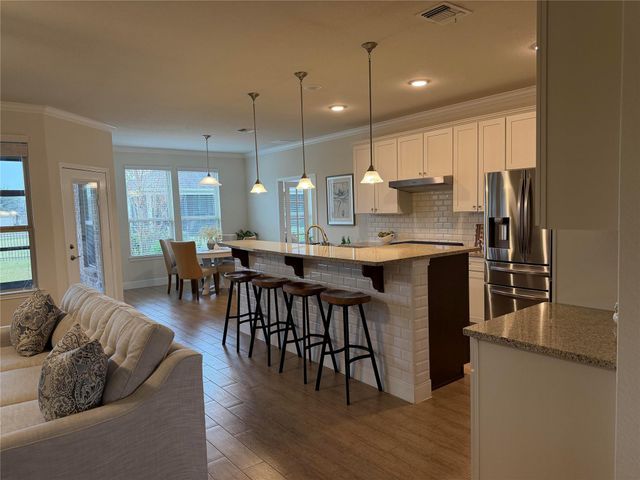 415 Spindrift Circle, Richmond, TX 77469