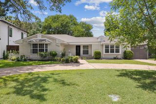 10525 Castlegate Drive, Dallas, TX 75229
