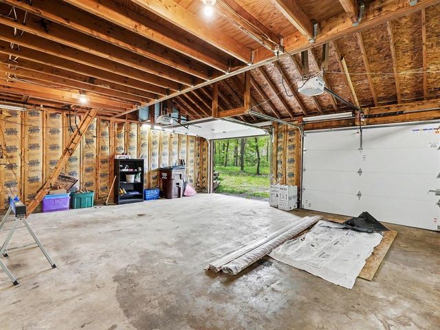 9089 Willow, Willis, MI 48191