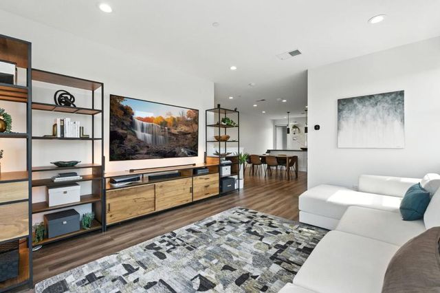 3493 Router, Fremont, CA 94538