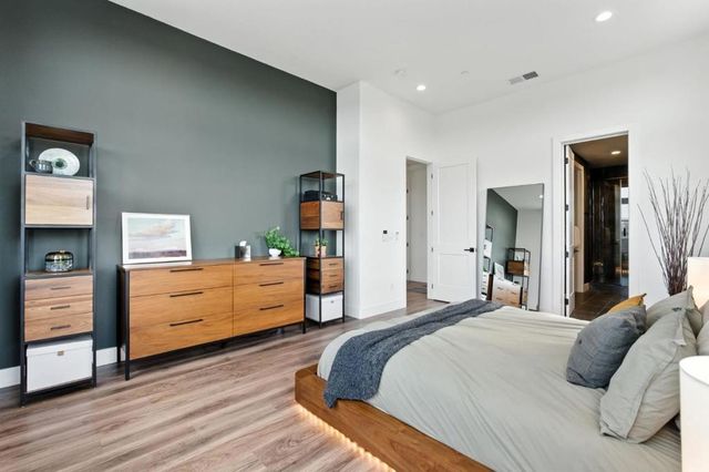 3493 Router, Fremont, CA 94538