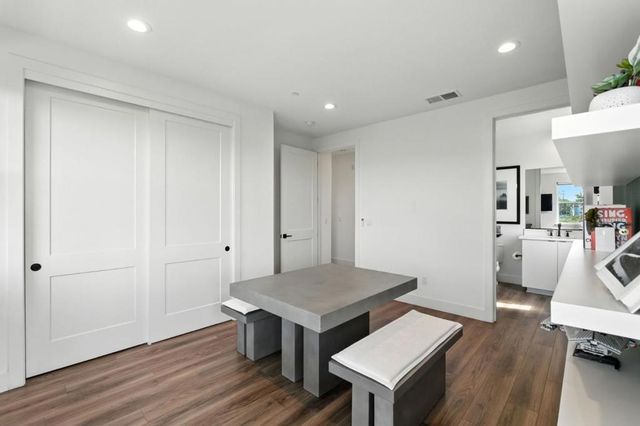 3493 Router, Fremont, CA 94538