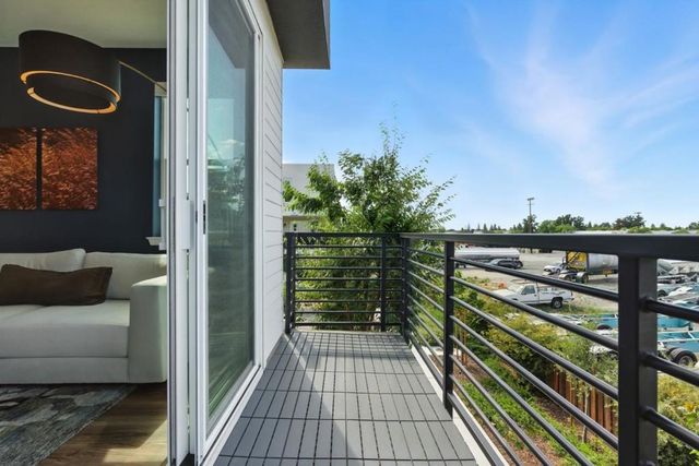 3493 Router, Fremont, CA 94538