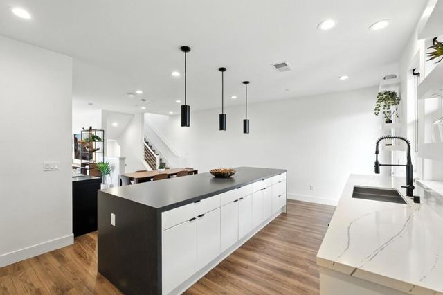 3493 Router, Fremont, CA 94538