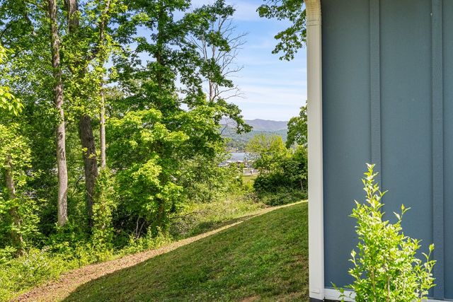 91 Dewey Ridge Lane, Hayesville, NC 28904