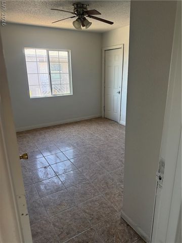 530 East Oakey Boulevard C, Las Vegas, NV 89104