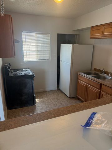 530 East Oakey Boulevard C, Las Vegas, NV 89104
