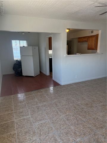 530 East Oakey Boulevard C, Las Vegas, NV 89104