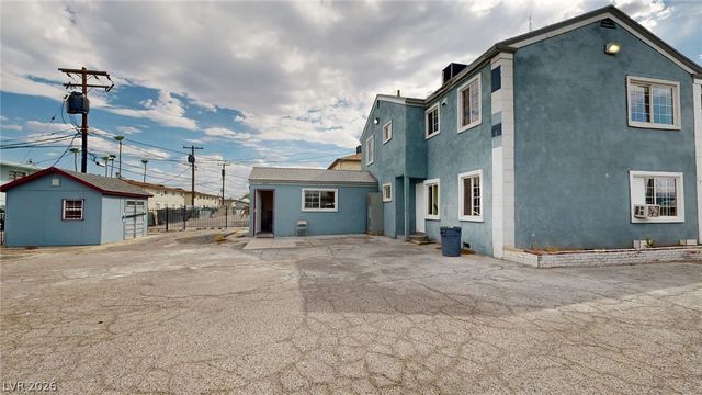 530 East Oakey Boulevard C, Las Vegas, NV 89104