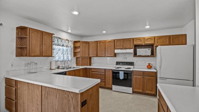 609 Landon Court, Grand Junction, CO 81504