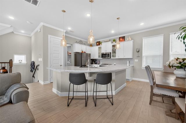 2013 Kirby Landing Drive, Houston, TX 77051