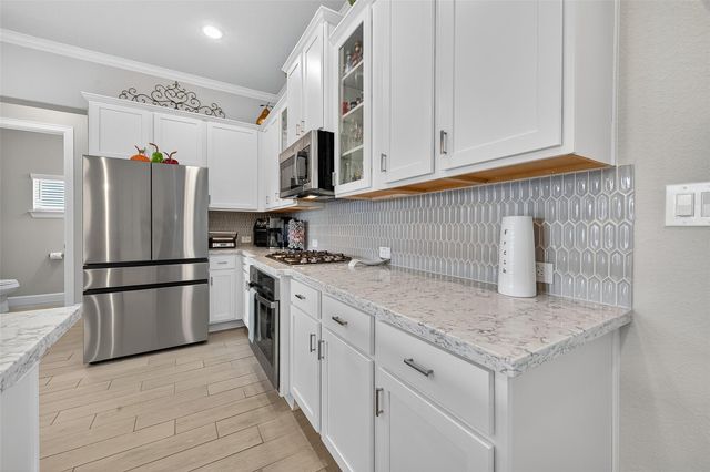 2013 Kirby Landing Drive, Houston, TX 77051