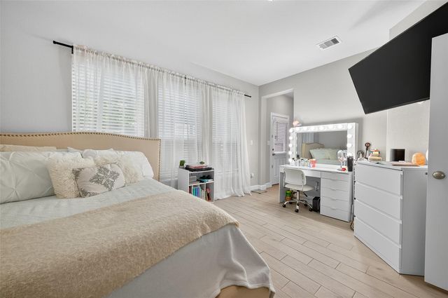 2013 Kirby Landing Drive, Houston, TX 77051