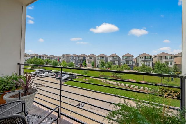 2013 Kirby Landing Drive, Houston, TX 77051