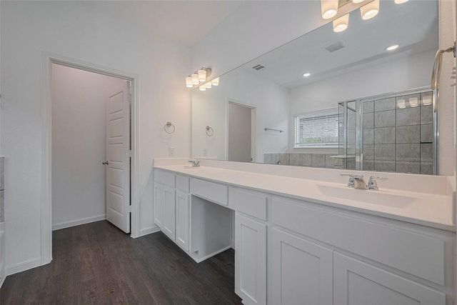 590 Long Branch Drive, Dayton, TX 77535