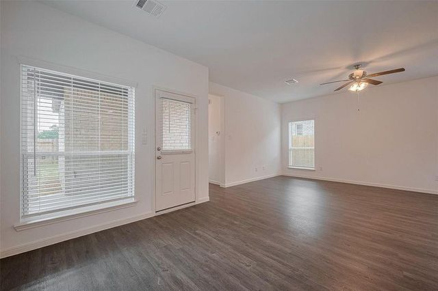 590 Long Branch Drive, Dayton, TX 77535