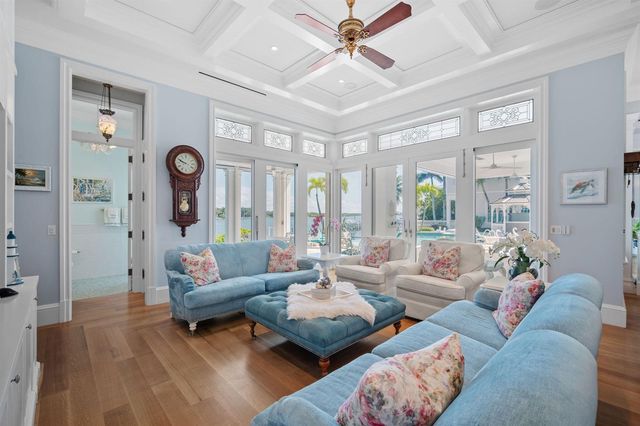 17667 SE Federal Highway, Jupiter, FL 33469
