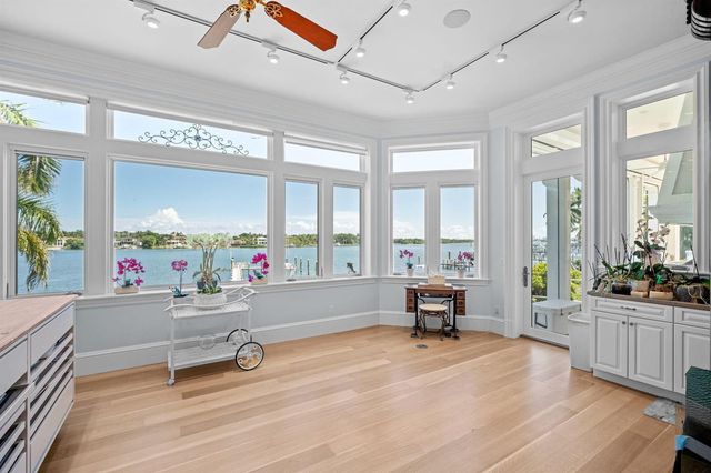 17667 SE Federal Highway, Jupiter, FL 33469