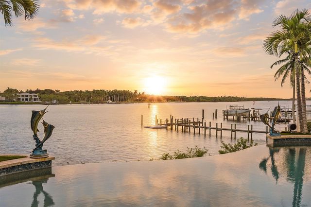 17667 SE Federal Highway, Jupiter, FL 33469