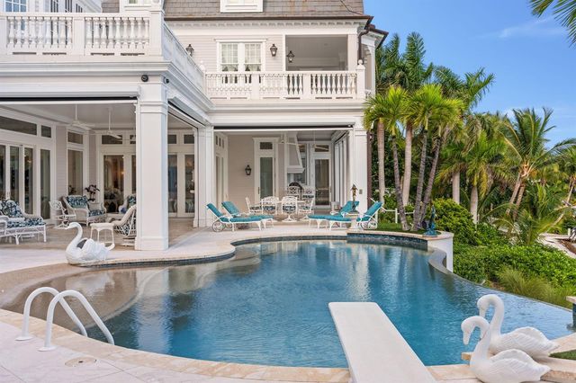 17667 SE Federal Highway, Jupiter, FL 33469
