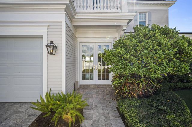 17667 SE Federal Highway, Jupiter, FL 33469