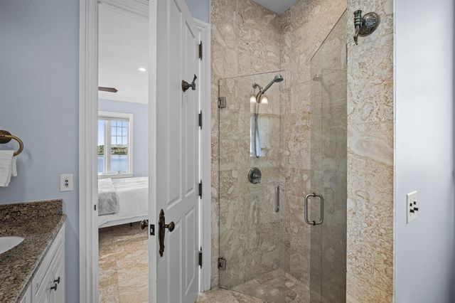 17667 SE Federal Highway, Jupiter, FL 33469