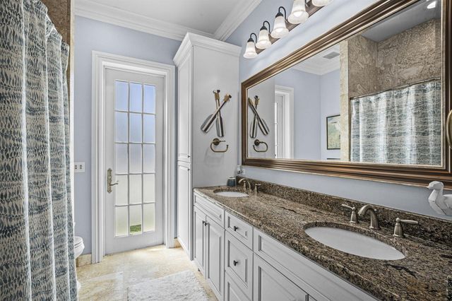 17667 SE Federal Highway, Jupiter, FL 33469