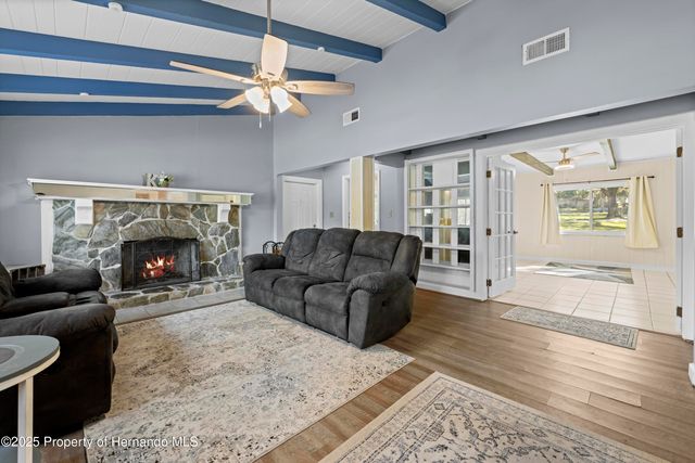 1080 Buena Vista Avenue, Brooksville, FL 34601