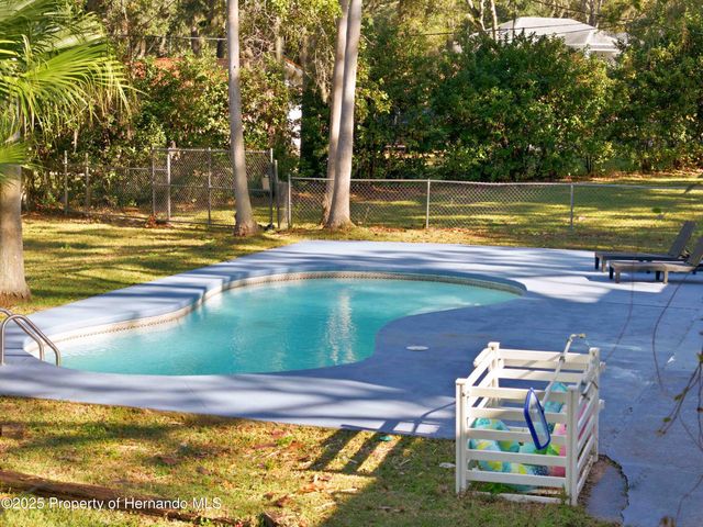 1080 Buena Vista Avenue, Brooksville, FL 34601