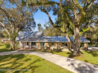 1080 Buena Vista Avenue, Brooksville, FL 34601