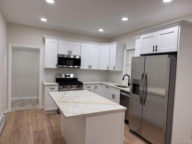 515 Sweezy Avenue, Riverhead, NY 11901