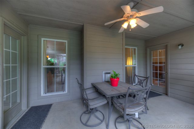 221 Waterford Street, Catoosa, OK 74015