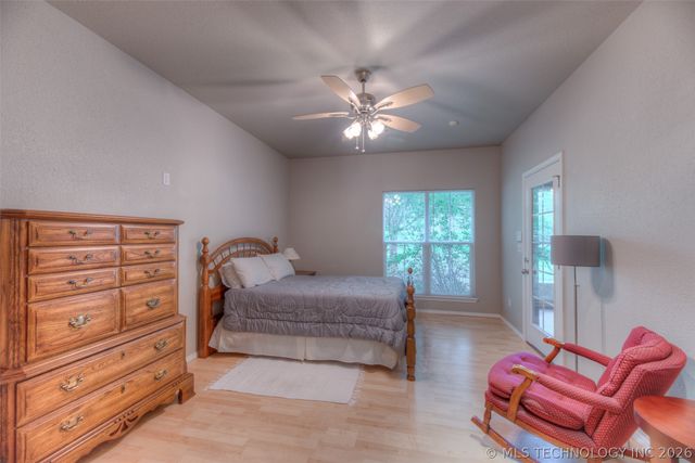 221 Waterford Street, Catoosa, OK 74015