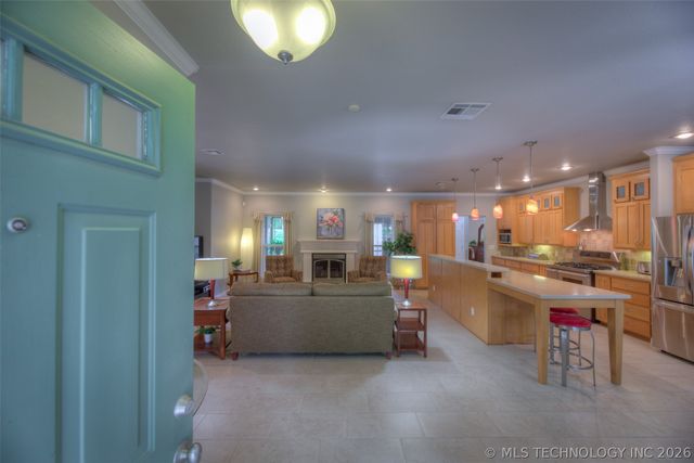 221 Waterford Street, Catoosa, OK 74015