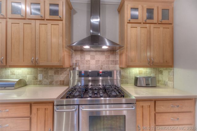 221 Waterford Street, Catoosa, OK 74015