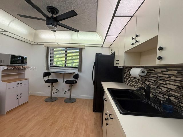 4960 E Sabal Palm Boulevard 308, Tamarac, FL 33319