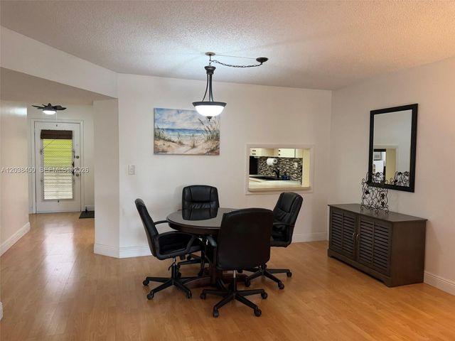 4960 E Sabal Palm Boulevard 308, Tamarac, FL 33319