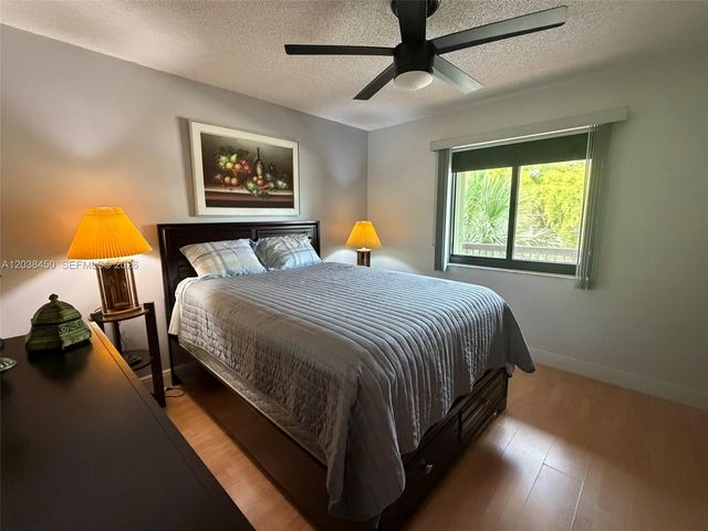 4960 E Sabal Palm Boulevard 308, Tamarac, FL 33319