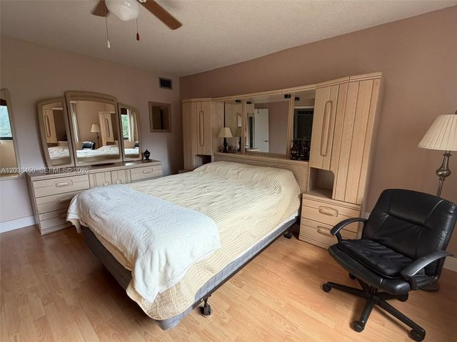 4960 E Sabal Palm Boulevard 308, Tamarac, FL 33319