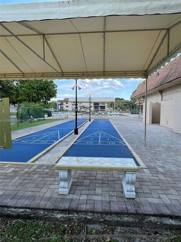 4960 E Sabal Palm Boulevard 308, Tamarac, FL 33319