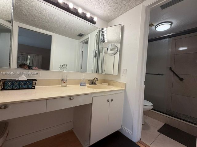 4960 E Sabal Palm Boulevard 308, Tamarac, FL 33319