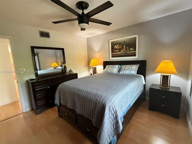4960 E Sabal Palm Boulevard 308, Tamarac, FL 33319