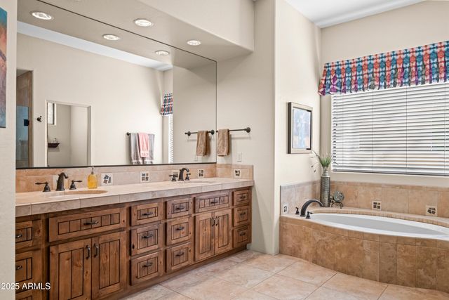 26708 N AGUILA Road, Rio Verde, AZ 85263