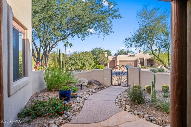 26708 N AGUILA Road, Rio Verde, AZ 85263