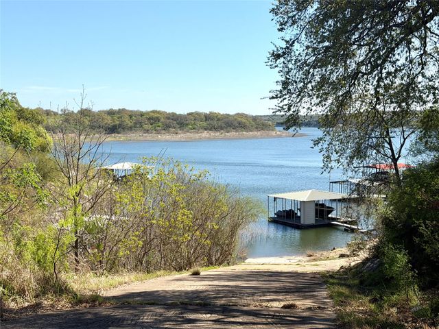 24014 Haynie Flat RD, Spicewood, TX 78669