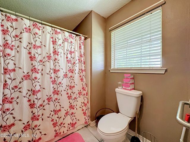 2391 MALLORY HILLS Road, Jacksonville, FL 32221