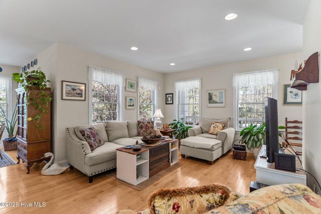 530 North Line Drive, Hampstead, NC 28443