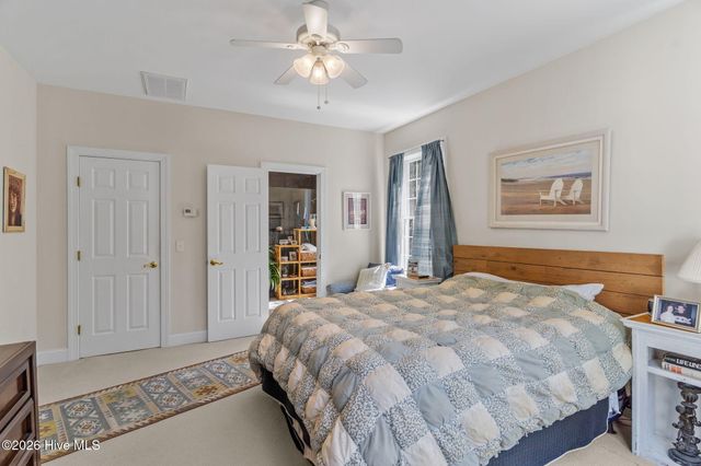 530 North Line Drive, Hampstead, NC 28443