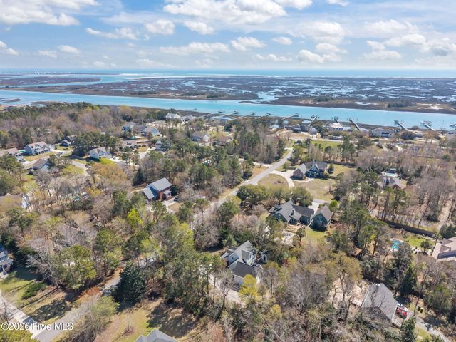 530 North Line Drive, Hampstead, NC 28443